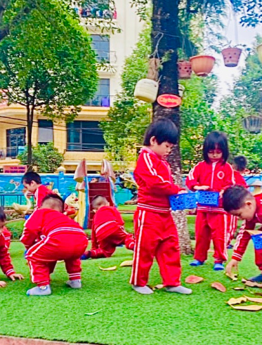 LỚP LÁ